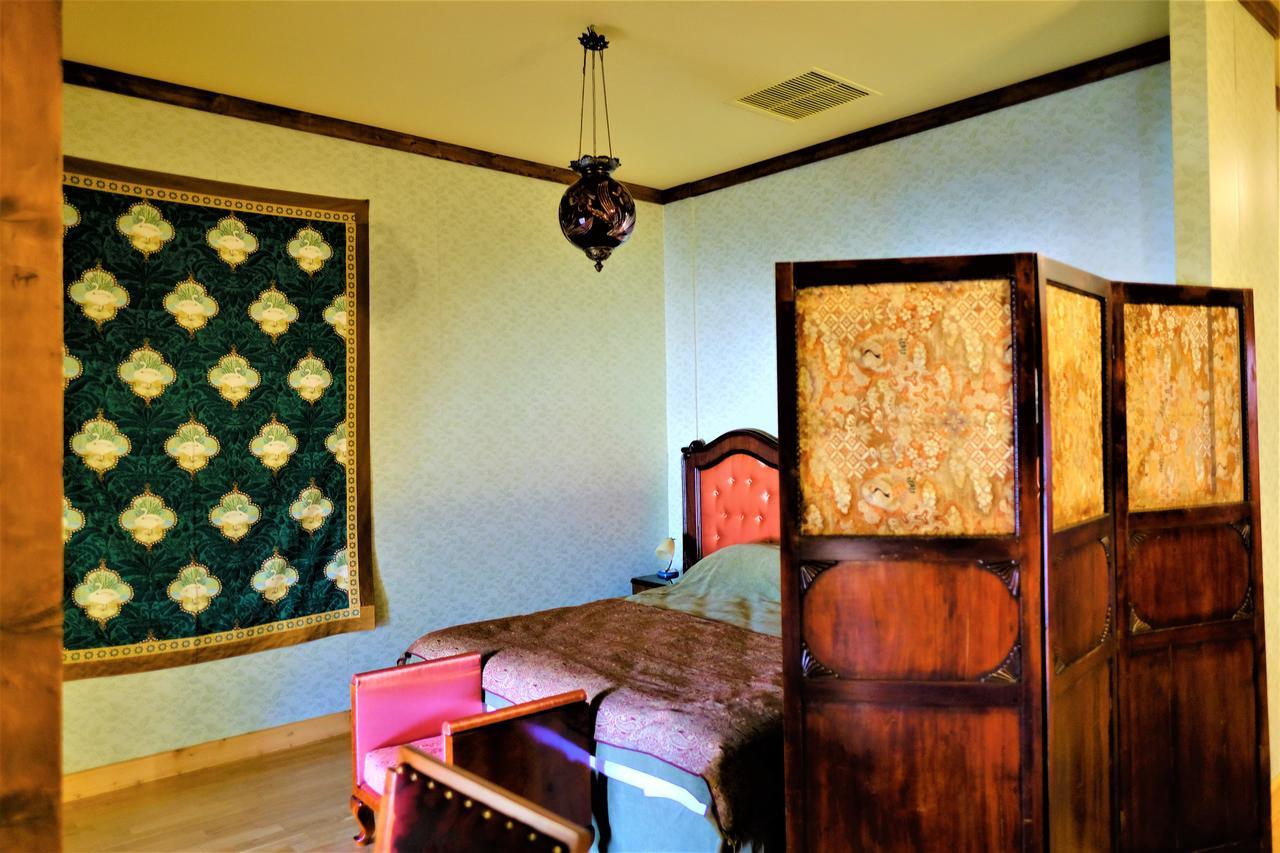 Hotel Writers' House Residency à Tbilissi Extérieur photo