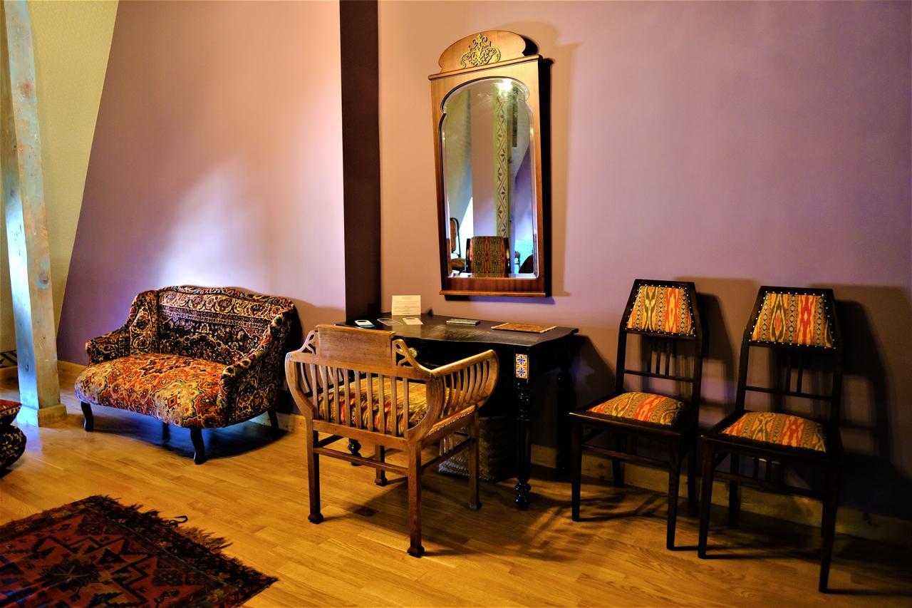 Hotel Writers' House Residency à Tbilissi Extérieur photo